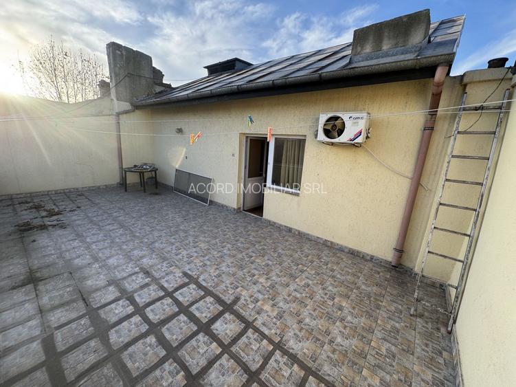 Apartament 2 camere Central cu Terasa - 3