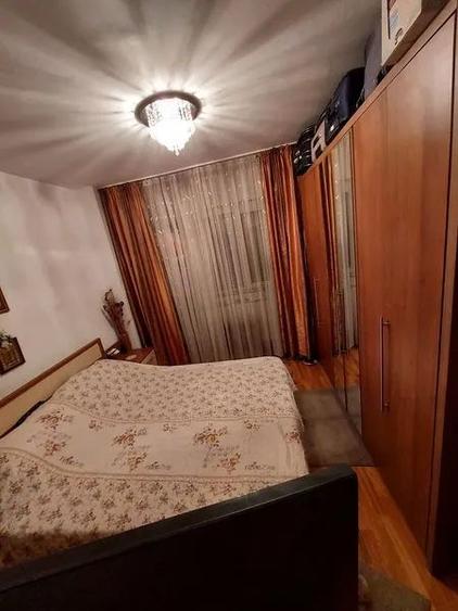 APARTAMENT 3 CAMERE 13 SEPTEMBRIE-RAZOARE-PROSPER
