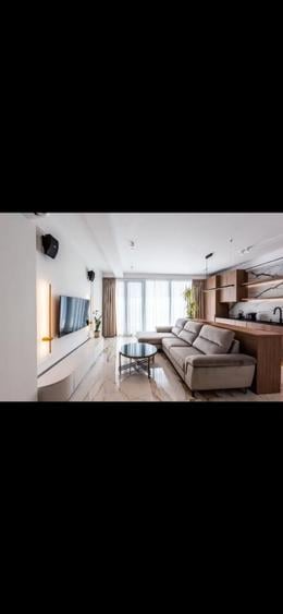 Penthouse 3 camere de închiriat!!