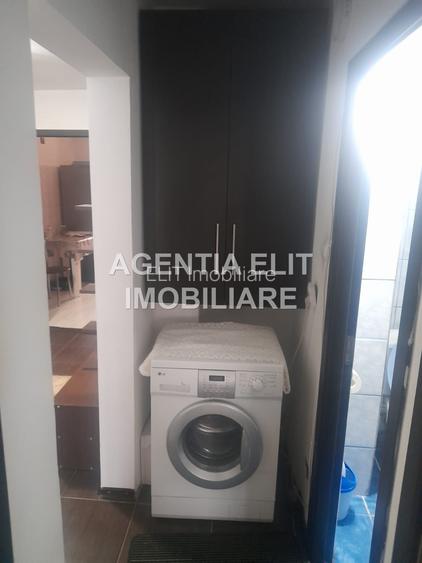Apartament 3 camere, zona Mall - 3