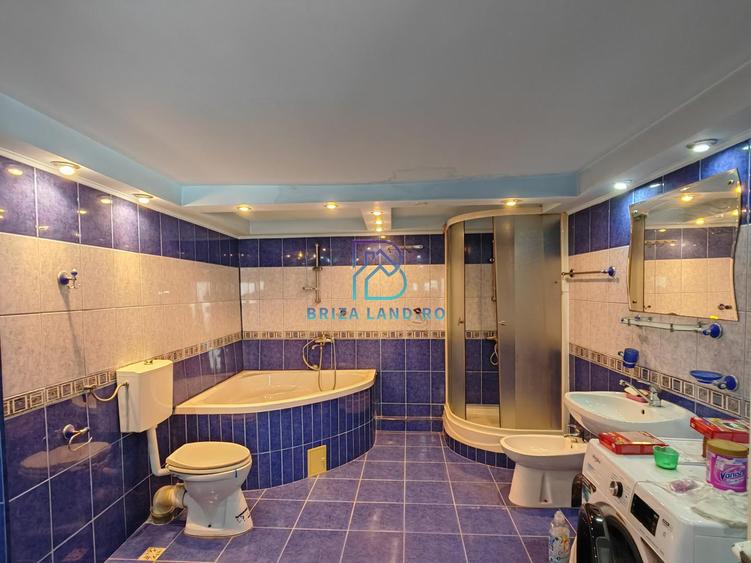 Soseaua Chitilei, zona Razelor, casa 2 corpuri, 6 camere, 4 bai, teren 213 mp