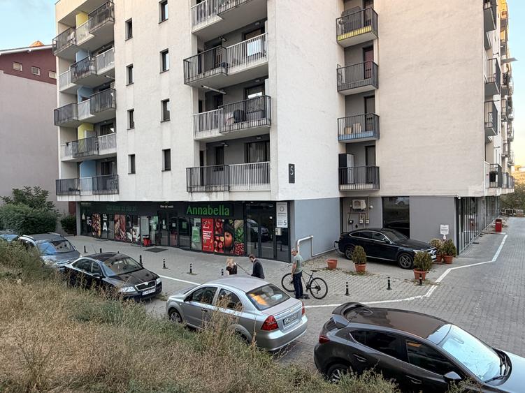 Spatiu comercial 375 m2, Borhanci, str A Rosca, ideal supermaket