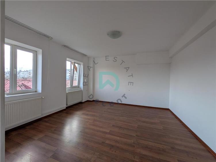 Apartament 2 camere Centrul Civic, Brasov