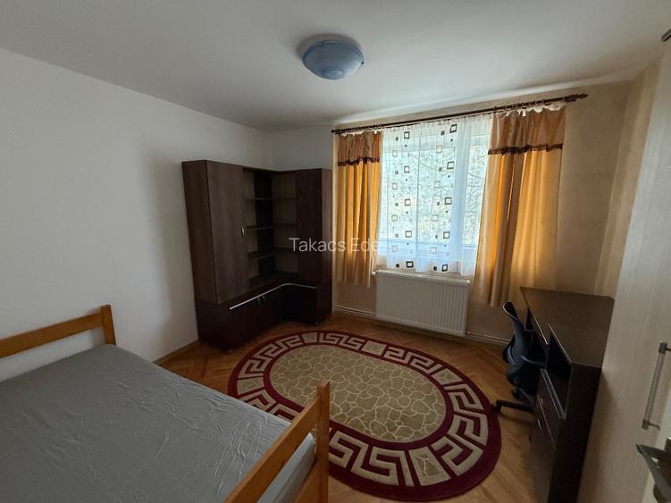 Apartament cu 2 camere decomandat - Aleea Cornisa - 9