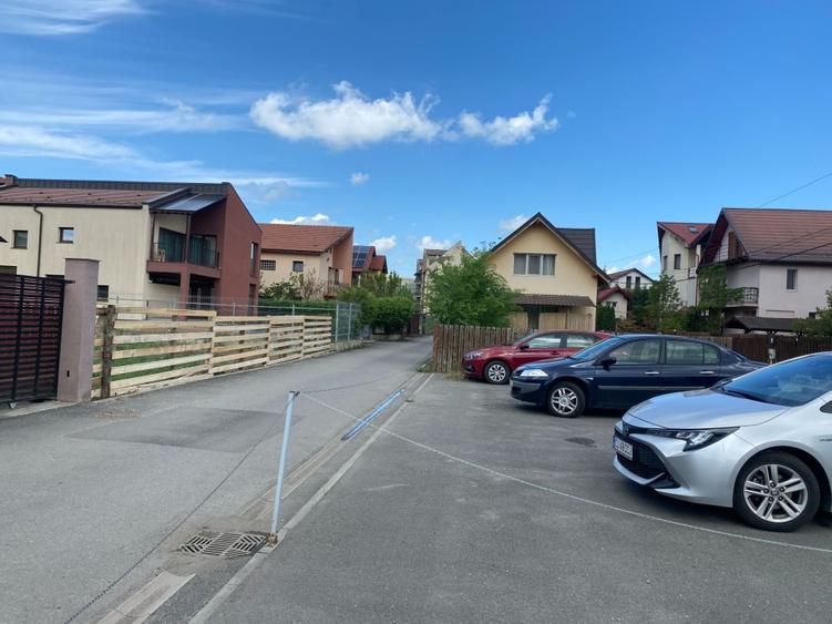 Vand Teren 600 mp + Autorizatie + Proiect Duplex