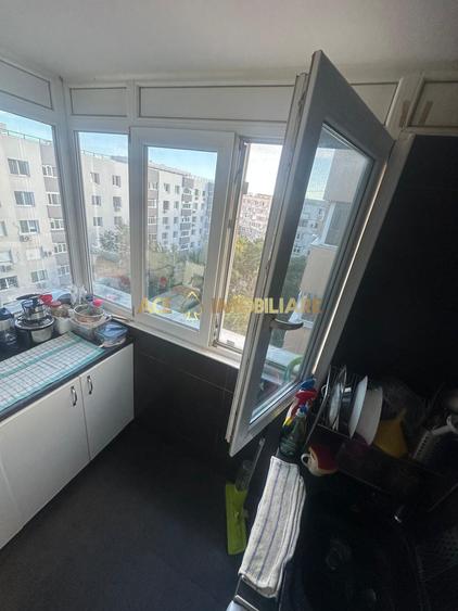 4 Camere de vanzare | Crangasi | Metrou | 85mp | 2 balcoane| Porumbacu