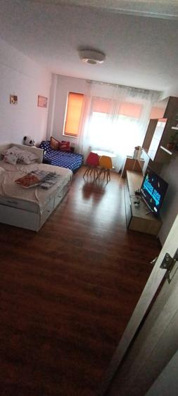 Apartament 2 camere - 58 mp, Palazu Mare, parter - ideal spatiu comercial