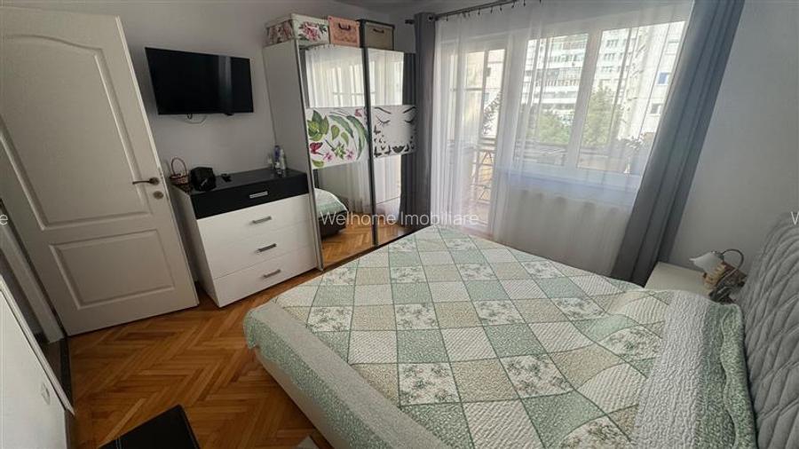 2 camere, 50 mp + 2 balcoane ?i pivni?? de 10 mp