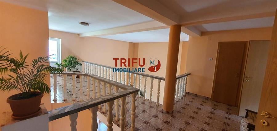 Casa zona Schit, 7 camere, 912 mp teren
