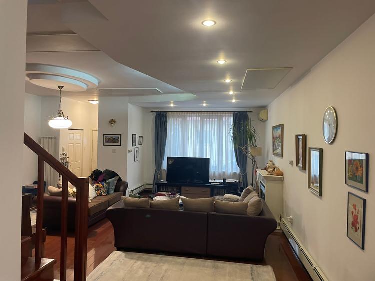 Casa zona centrala Constanta d+p+1+m, teren 177mp, 428 mp construiti