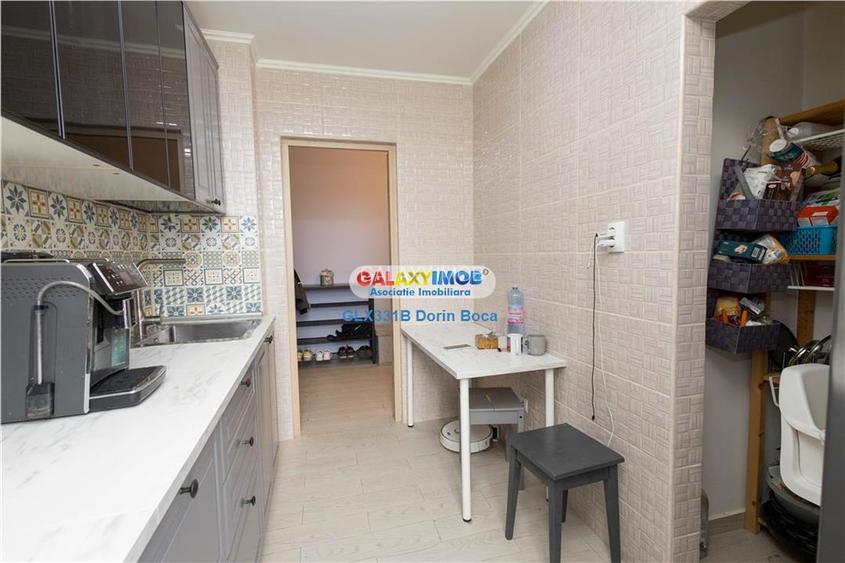 Vanzare apartament 3 camere TITAN (str Fetesti) decomandat, metrou