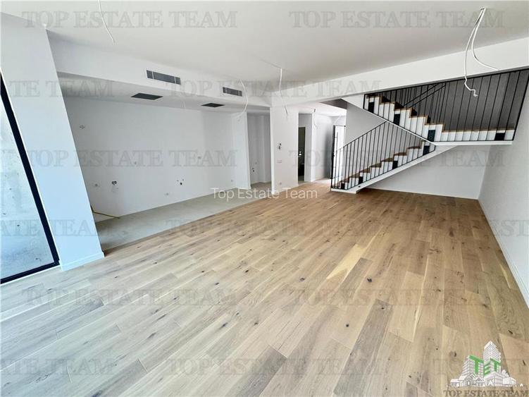 Vila de vanzare in Pipera, Nordul Bucurestiului | Curte privata, terasa panorami - 2