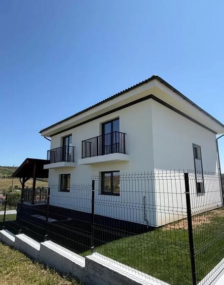 Casă individuală | 120 mp utili | teren 500 mp | Chinteni