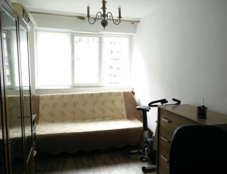 Apartament 3 camere / Strada Avrig/ Metrou Obor
