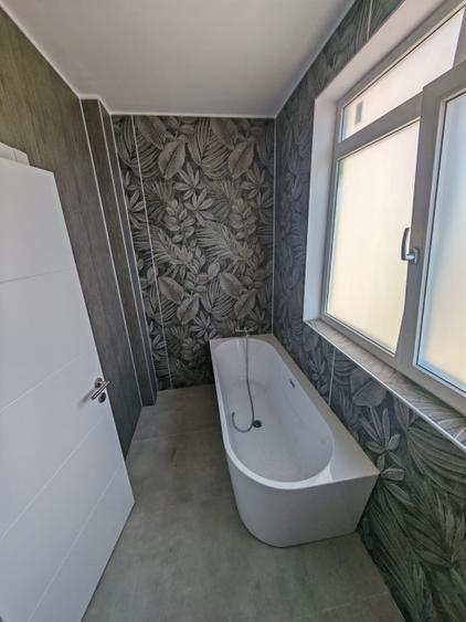 Casa ta verde din comuna Berceni Padurea Craiului.