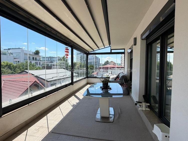 DUPLEX LÂNGĂ PARC SI LAC | ARHITECTURĂ BOUTIQUE, SI TERASA GENEROASA