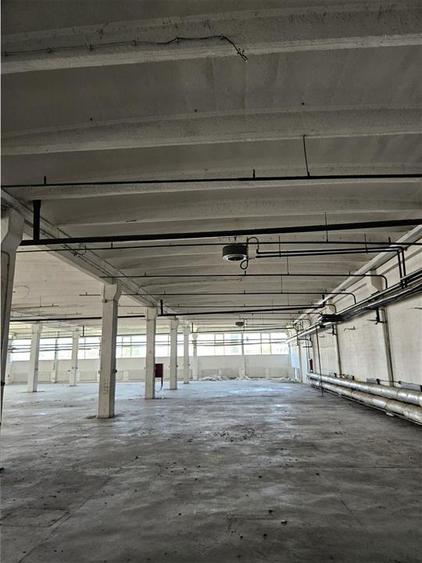 Spatiu Industrial - 3000 mp - Productie - Depozitare - Distributie