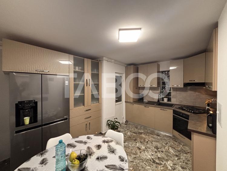 Casa de vanzare cu 5 camere +o curte de 150 mp Zona Terezian Sibiu