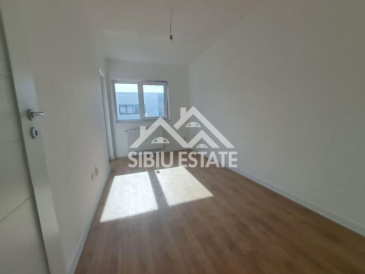 Apartament 3 camere Intabulat, la cheie Doamna Stanca