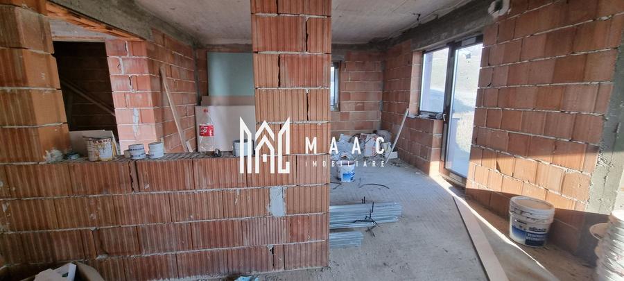 Casă 5 camere I Garaj I Teren 450mp I Șura Mare