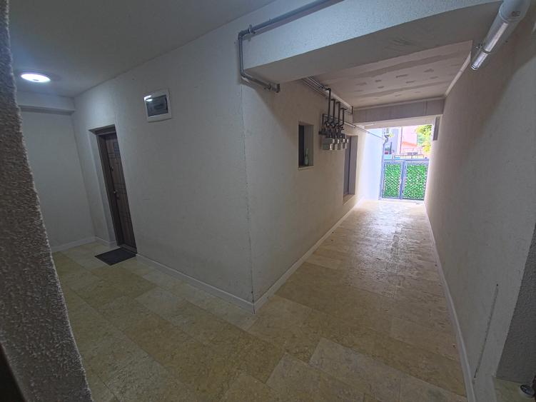 Tomis Central spatiu 37 mp ideal birouri prima inchiriere