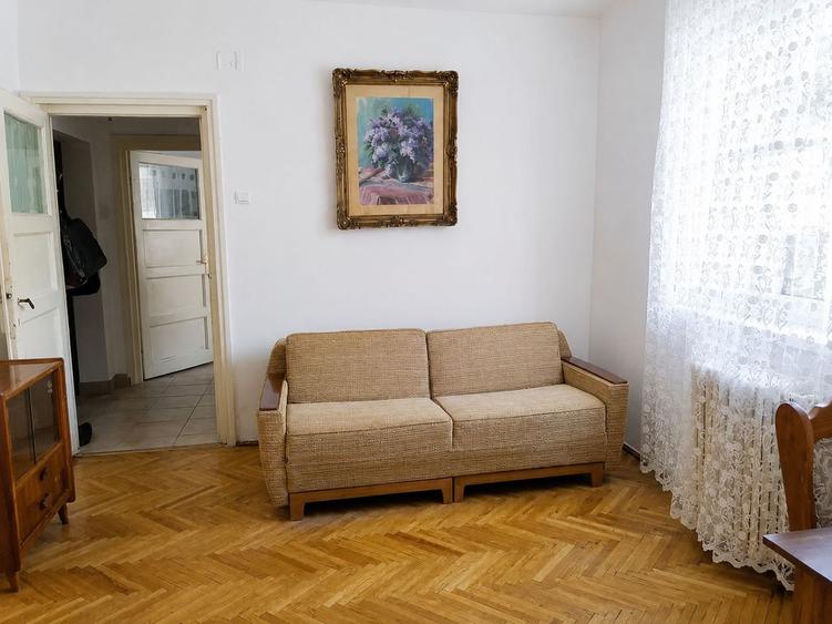 Apartament cu 2 camere de inchiriat, str Andrei Saguna, zona Centrala