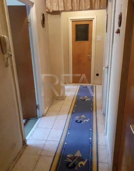 3 camere, et 1/9, anvelopat, 71 mp-Apusului