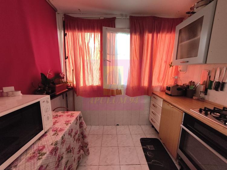 Apartament spațios de 4 camere bl 1982 Berceni etajul 8 bloc anvelopat