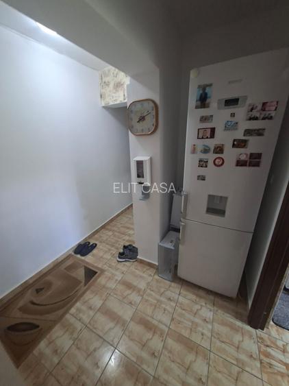Apartament cu 3 camere, decomandat, etajul 4/8, zona Pacurari - 7