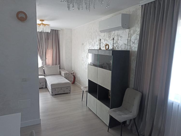 Casa noua cu etaj in Manastirea Doamnei