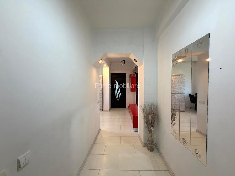 Apartament decomandat, 3 camere, 66 mp - Lift, boxa si loc de parcare - 8