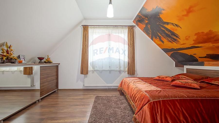 Comision 0%! Casa spațioasă Râșnov, zona case, str. Heliade Rădulescu - 25
