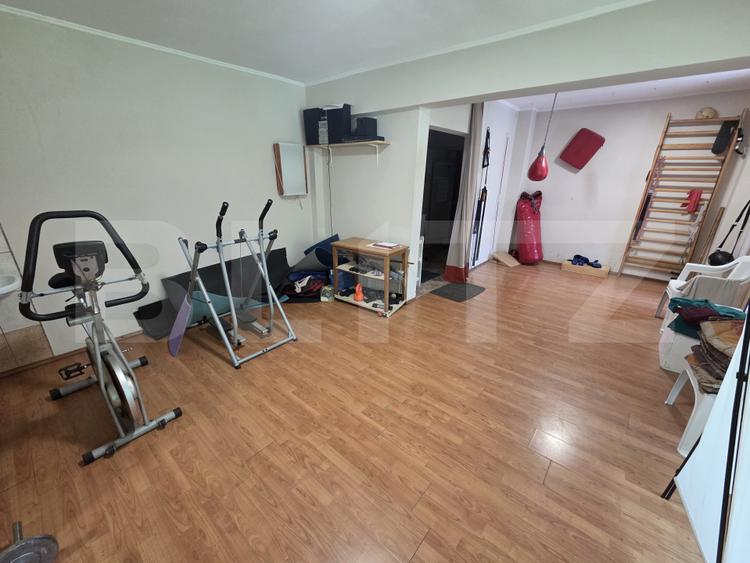 Apartament de vânzare, 3 camere, 64 mp, Dumbrava 2