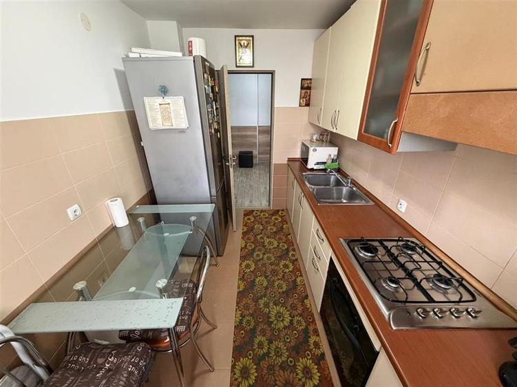 Apartament 2 camere, hol patrat, logie + balcon, mobilat si utilat