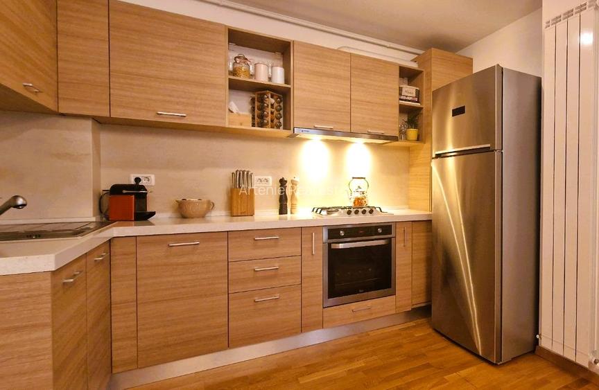 Baneasa- Aleea Privighetorilor 3 camere/ garaj - 4