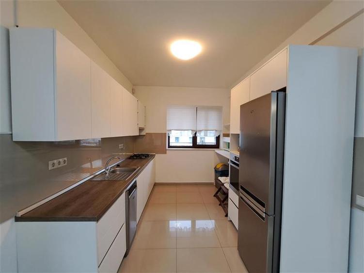 Casa tip Duplex, 200 mp utili, situata in cartierul Europa!