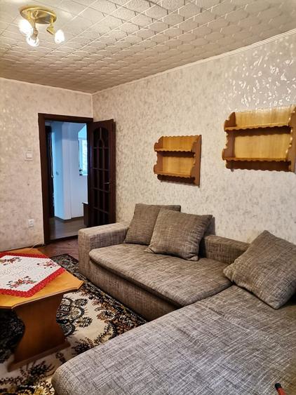 Soarelui. Decomandat. Etaj intermediar. Boxa proprie