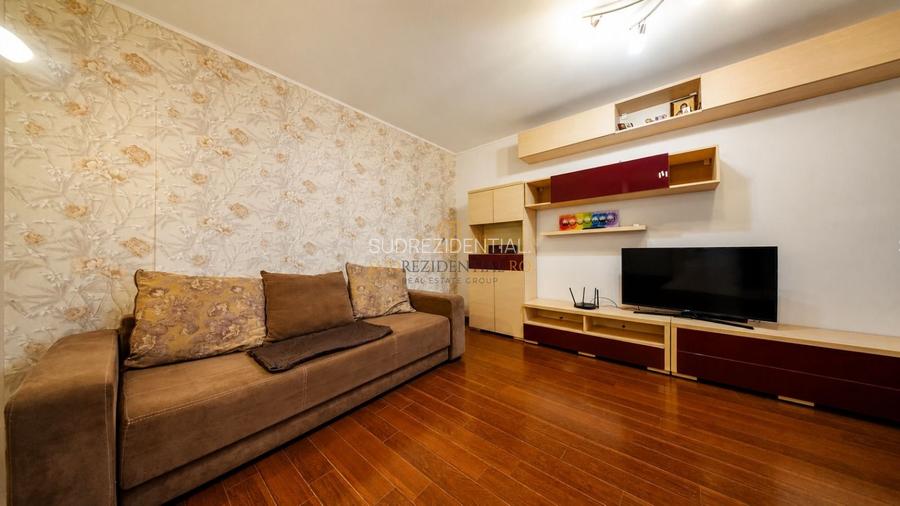 Apartament 3 camere, complet mobilat, decomandat, etaj intermediar - 5