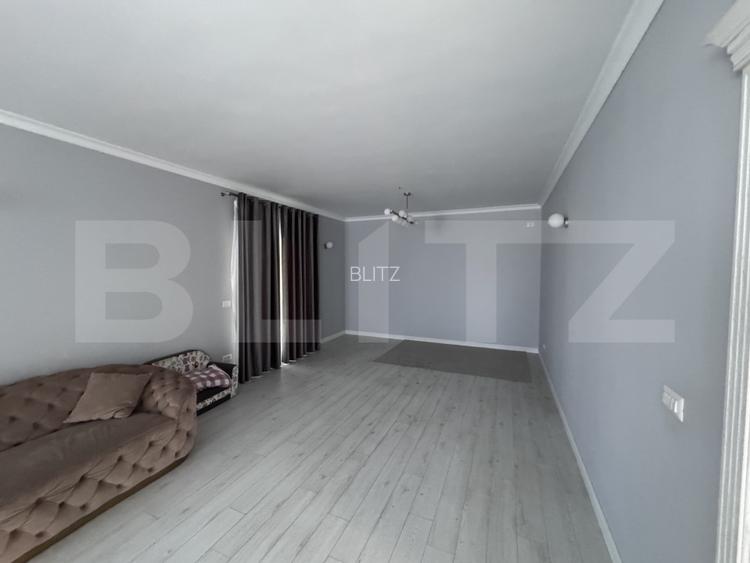 Casa de vanzare, 380 mp, zona Vest - 14