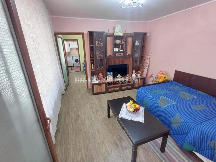 Casă de vânzare, zona centrala-Imobiliare MAXICONFORT - 3