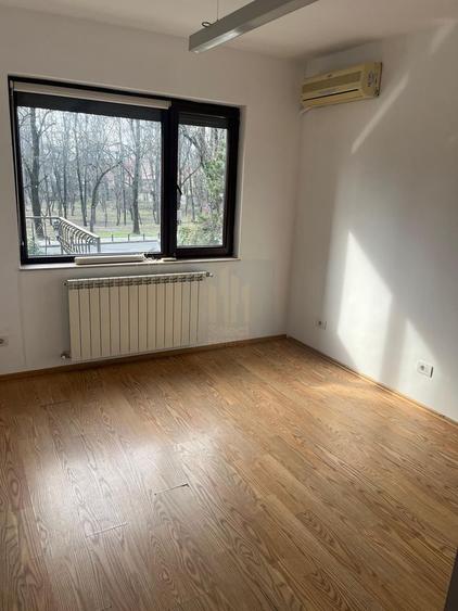 Casa 7 camere de inchiriat in zona *Floreasca*