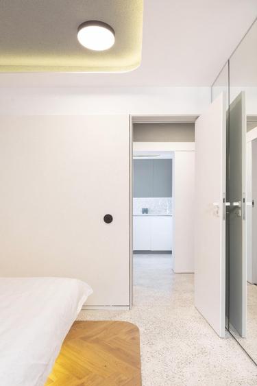 Proprietar: vand apartament 2 cam. ultracentral Suceava