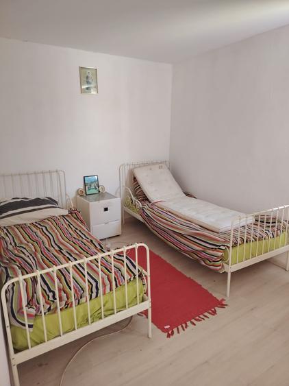 Vand casa loc.Fintoag Hunedoara