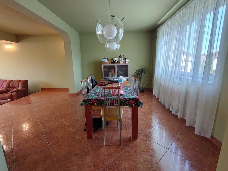 Casa unifamiliala cu 600 mp teren, D+P+M, in Andrei Muresanu