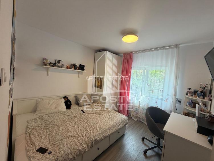Apartament cu 3 camere de vânzare , etajul 2 , Zona Lipovei, Timisoara - 8