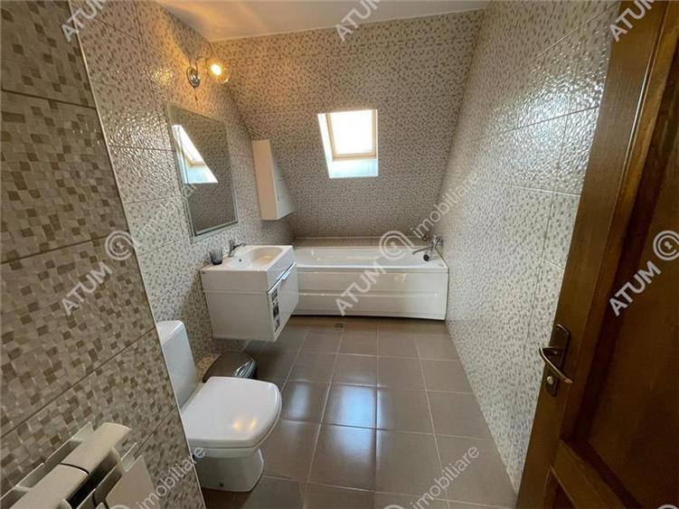Casa cu 8 camere si 800 mp curte in zona Calea Poplacii Sibiu