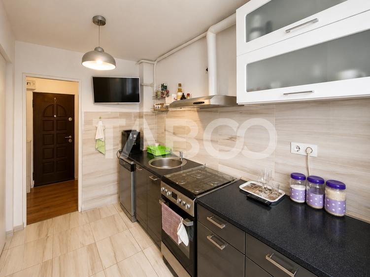 Apartament decomandat de vanzare 2 camere pivnita 2 balcoane