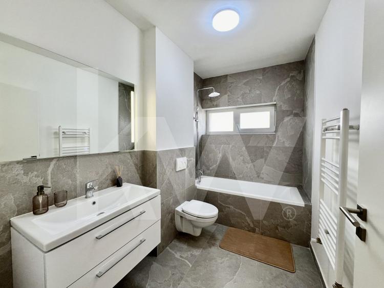 Penthouse 4 camere - mobilat si utilat, intabulat