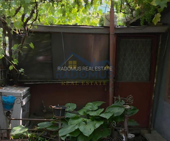 Casă de renovat complet - Str. Zefirului nr. 46 |- 65 mp utili - 6