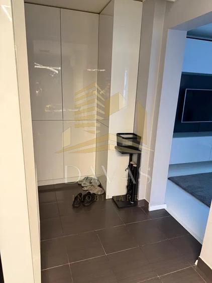 Apartament 3 camere decomandat+parcare inclusă in preț | Grigorescu